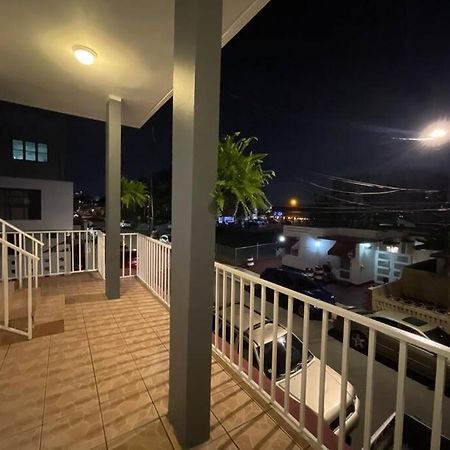 Urban Lodgings One @ Roosevelt 457 San Juan Bagian luar foto