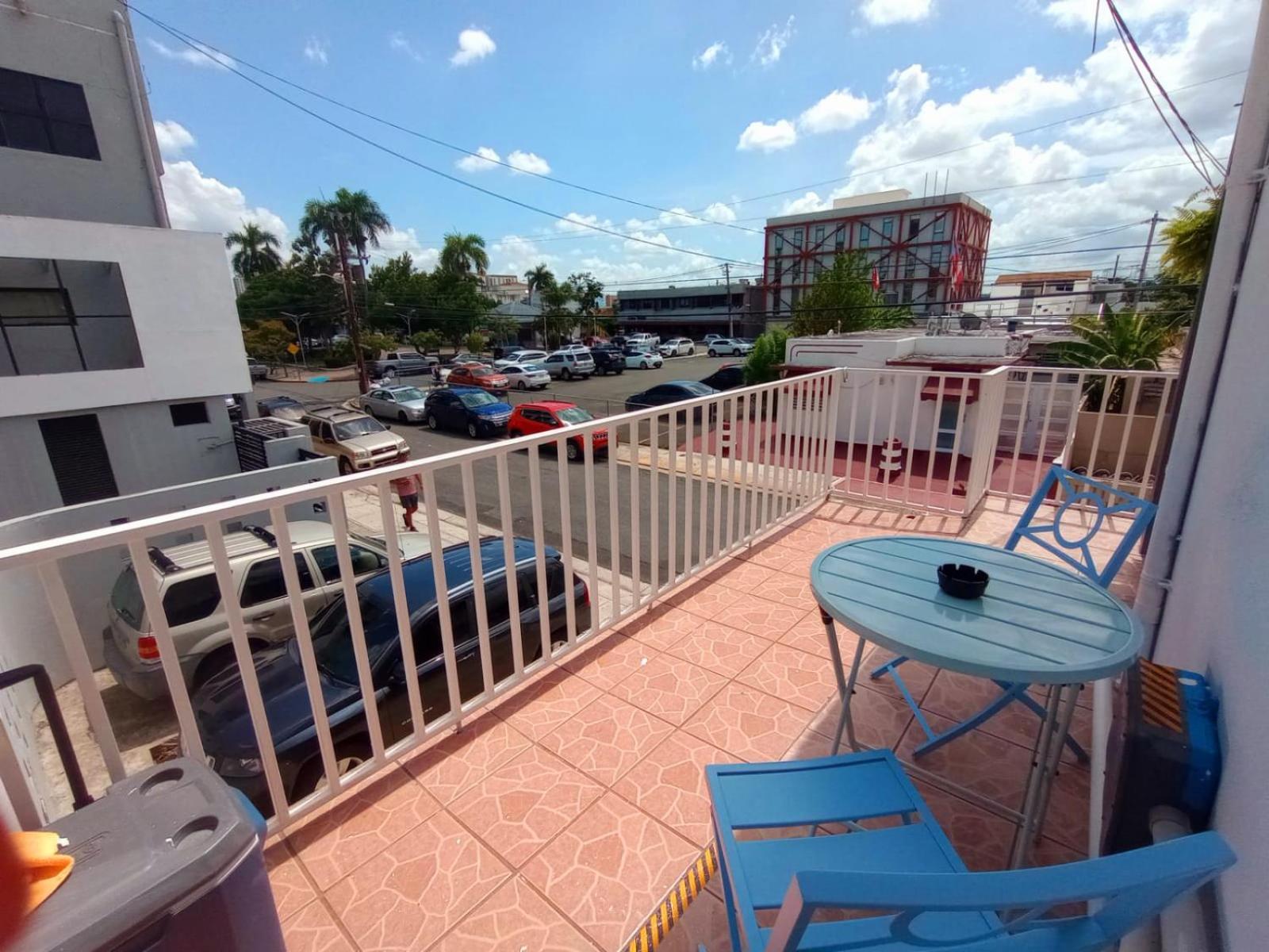Urban Lodgings One @ Roosevelt 457 San Juan Bagian luar foto